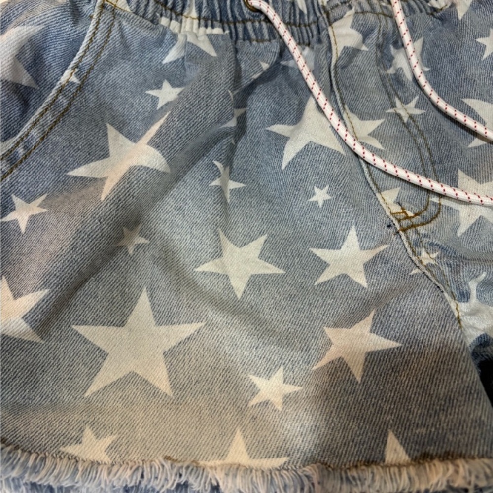 Denim Blue Star-Patterned Women's Shorts - Picture 2 of 4